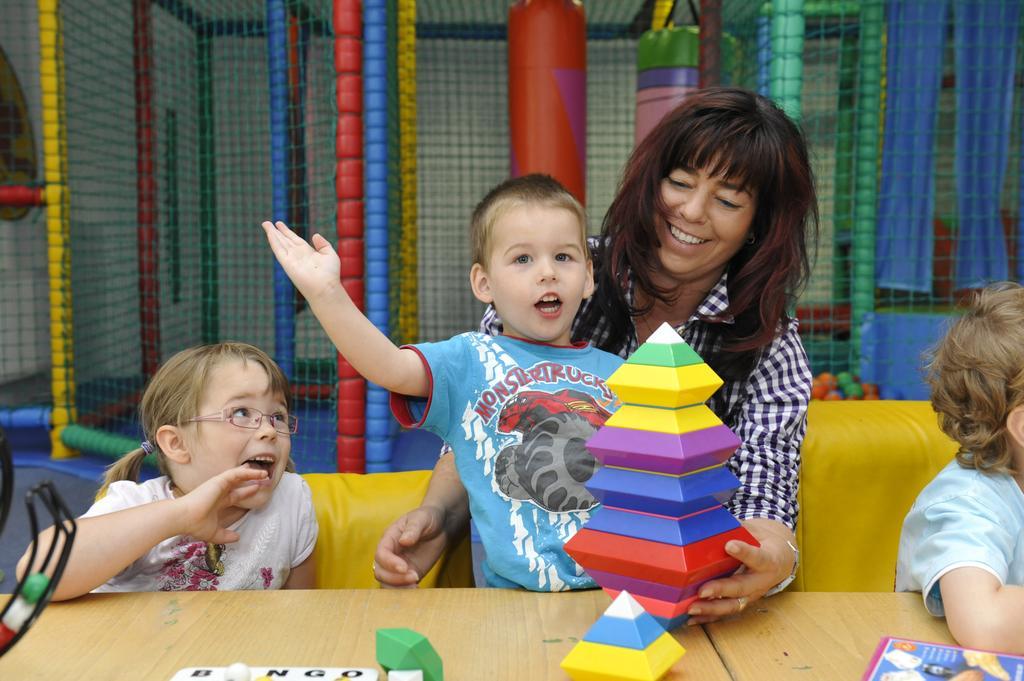 Kinder- Und Familienhotel Nockalm Innerkrems Buitenkant foto