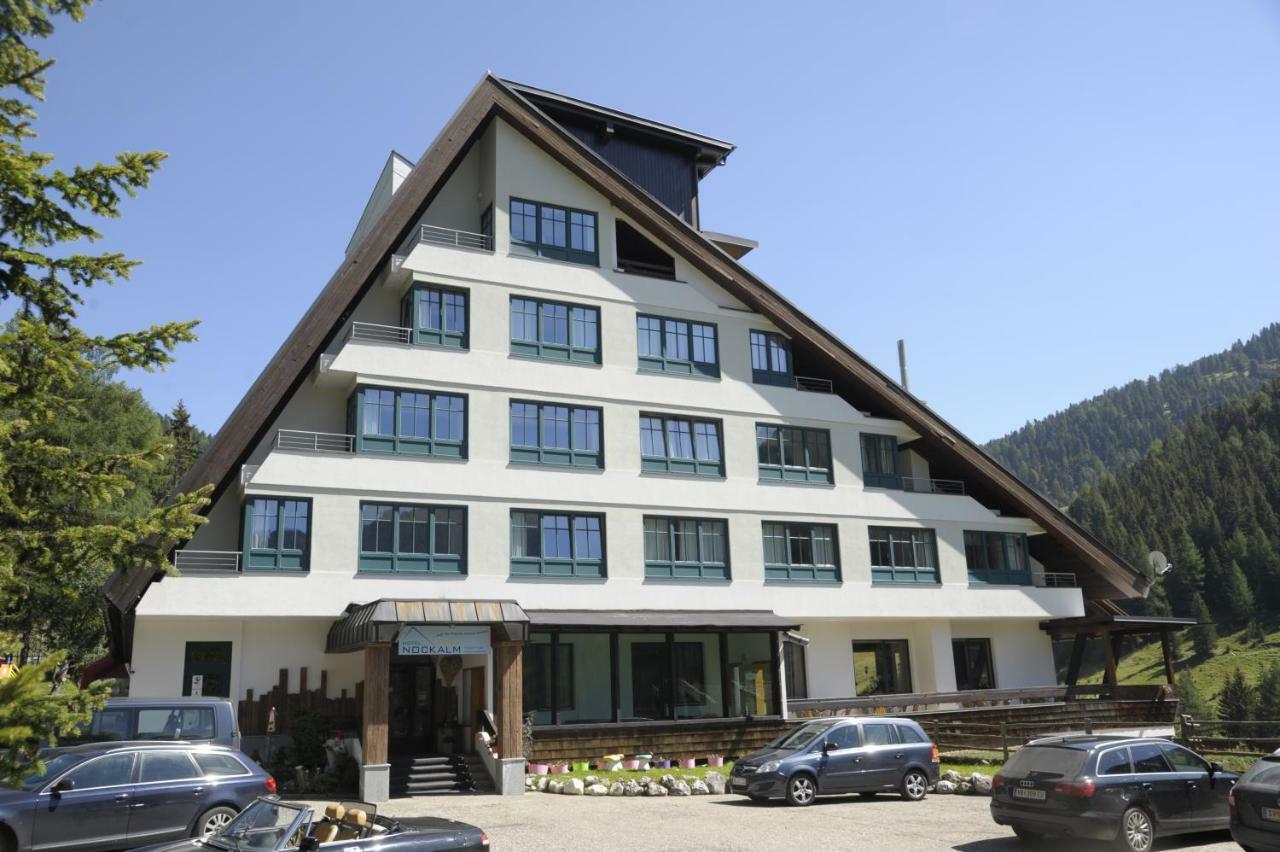 Kinder- Und Familienhotel Nockalm Innerkrems Buitenkant foto