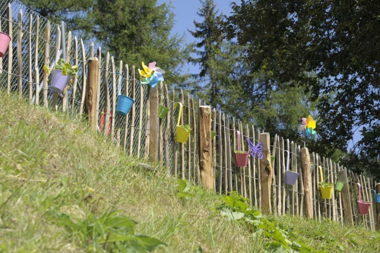 Kinder- Und Familienhotel Nockalm Innerkrems Buitenkant foto